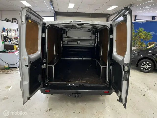 Nissan NV300 bestel 1.6 dCi 120 L2H1 Acenta 2019 Diesel 8