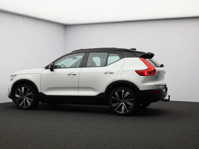 Volvo XC40 Recharge P8 AWD R-Design 2020 Elektrisch 17