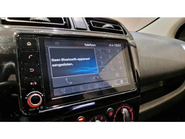 Mitsubishi Space Star 1.2 Connect+ 2022 Benzine 18