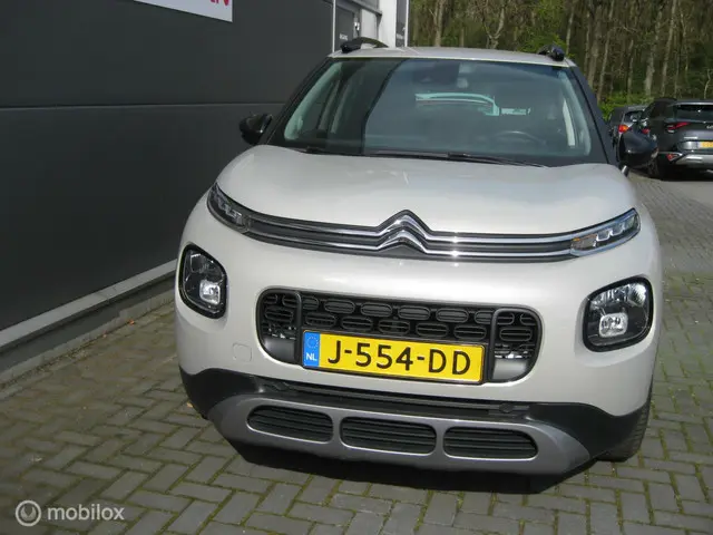Citroën C3 Aircross 1.2 PureTech S&S Business 2020 Benzine 6
