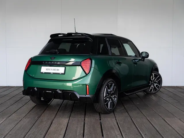 MINI 5-Deurs 2
