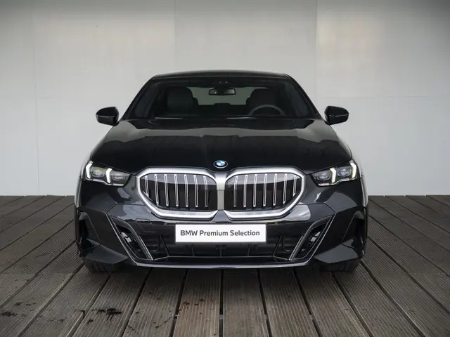 BMW 5 Serie Sedan 520i 2025 Benzine 3