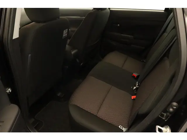 Mitsubishi ASX 1.6 Cleartec Intense 2017 Benzine 7