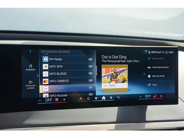 BMW iX xDrive40 2025 Elektrisch 23