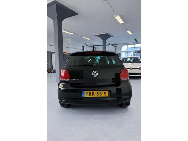 Volkswagen Polo 1.2 Easyline 2013 Benzine 12