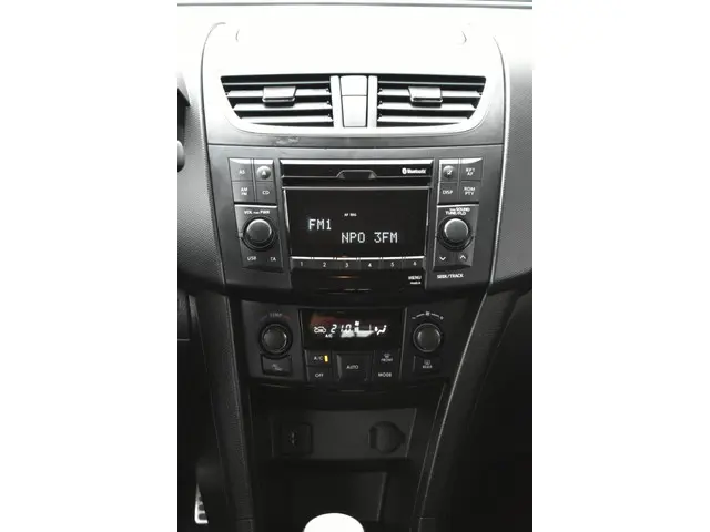 Suzuki Swift 1.6 Sport 2014 Benzine 17