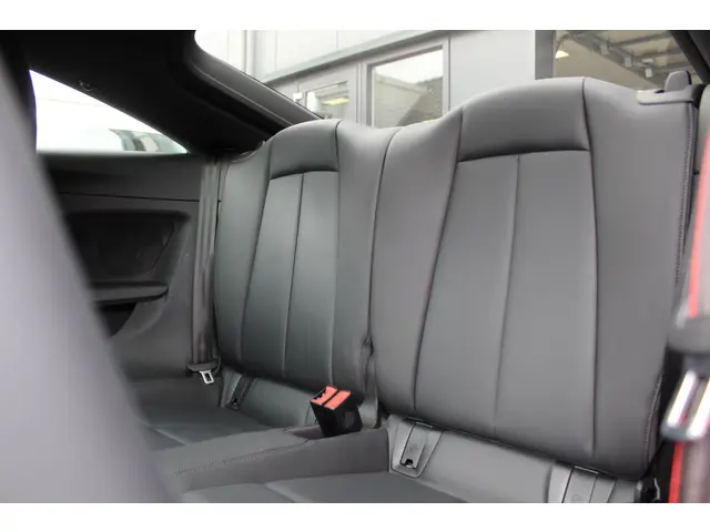Audi TT 2.5 TFSI TT RS quattro 2016 Benzine 10