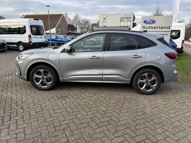 Ford Kuga 2.5 PHEV ST-Line X 2025 Hybride Benzine 4