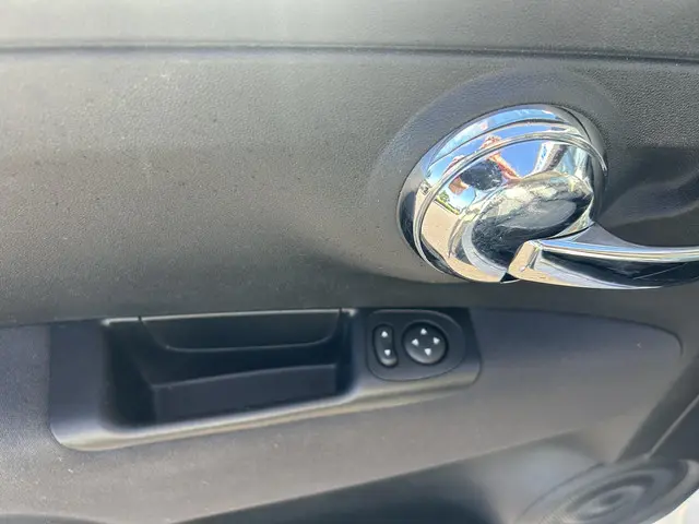 Fiat 500 1.0 Hybrid Launch Edition 2023 Benzine 9