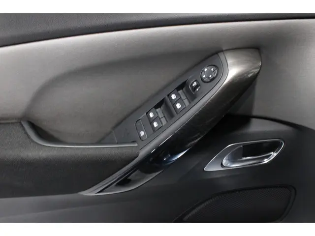 Citroën C4 Picasso 1.2 PureTech Exclusive 2016 Benzine 30