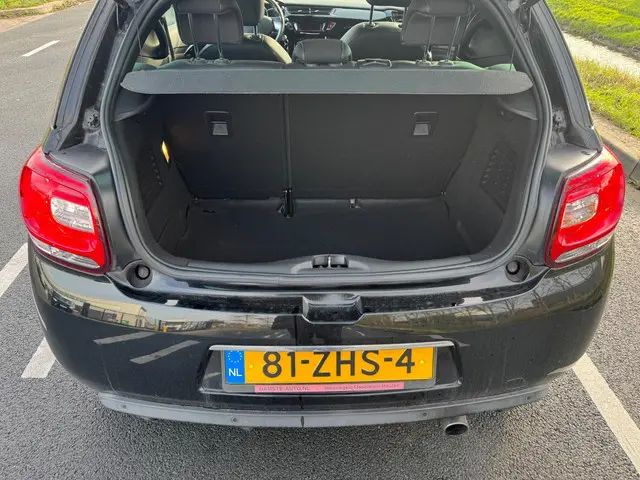 Citroën DS3 1.2 VTi So Chic / AIRCO / NAP 2012 Benzine 9