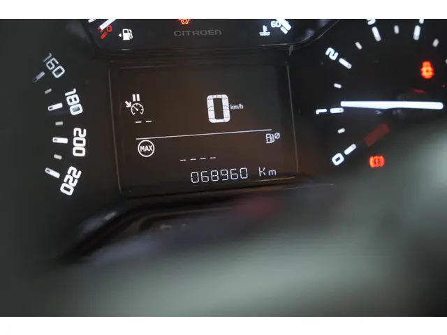 Citroën C3 PureTech 82 S&S Feel Edition 2021 Benzine 39