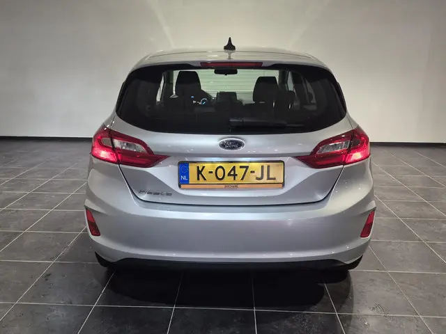 Ford Fiesta 1.0 EcoBoost Connected 2021 Benzine 18
