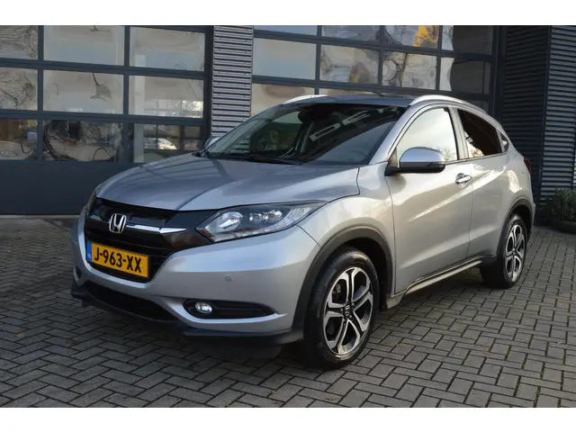 Honda HR-V 1.5 i-VTEC Executive automaat 2017 Benzine 2