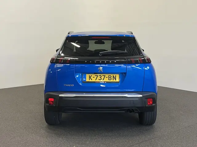 Peugeot 2008 1.2 PureTech 100pk Allure 2020 Benzine 11