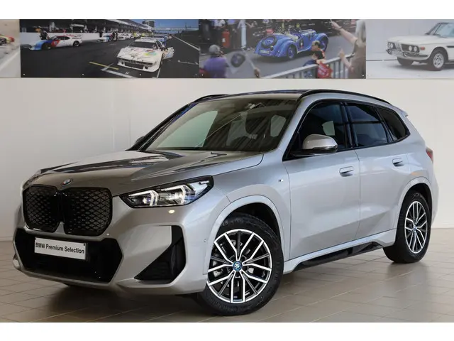 BMW iX1 eDrive20 2023 Elektrisch 33