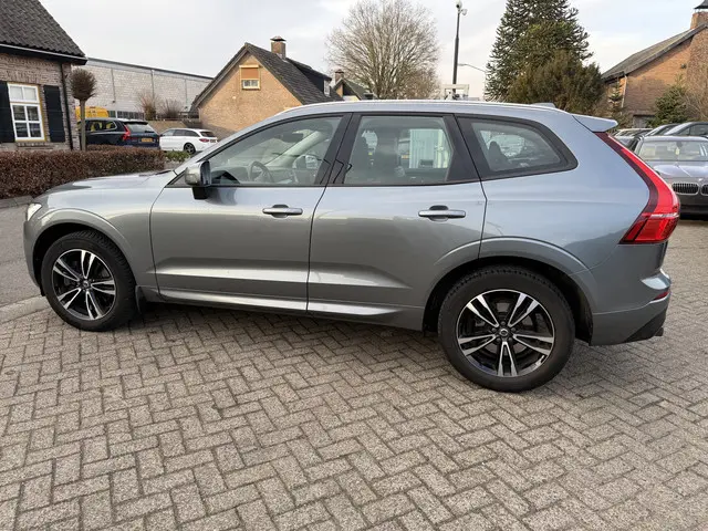 Volvo XC60 2.0 D4 AWD Momentum 2017 Diesel 3