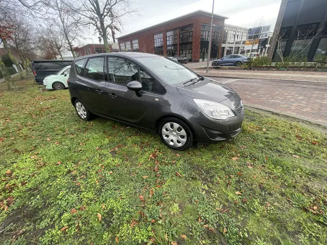 Opel Meriva 1.4 Turbo Anniversary Edition 2012 Benzine 9