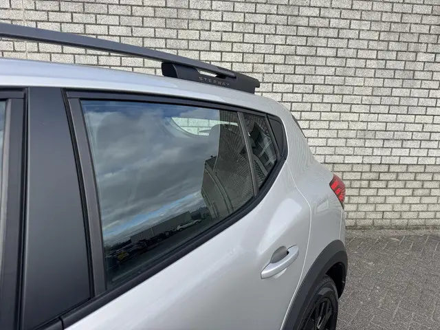 Dacia Sandero Stepway 1.0 TCe 90 Extreme 2024 Benzine 20