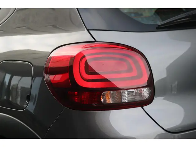 Citroën C3 1.2 PureTech C-Series | CARPLAY | 2023 Benzine 20