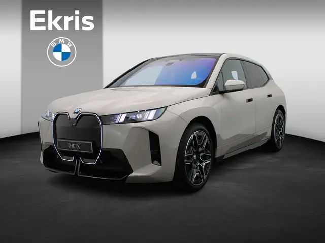 BMW iX xDrive60 2025 Elektrisch
