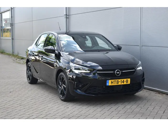 Opel Corsa 1.2 GS Line 2023 Benzine 2