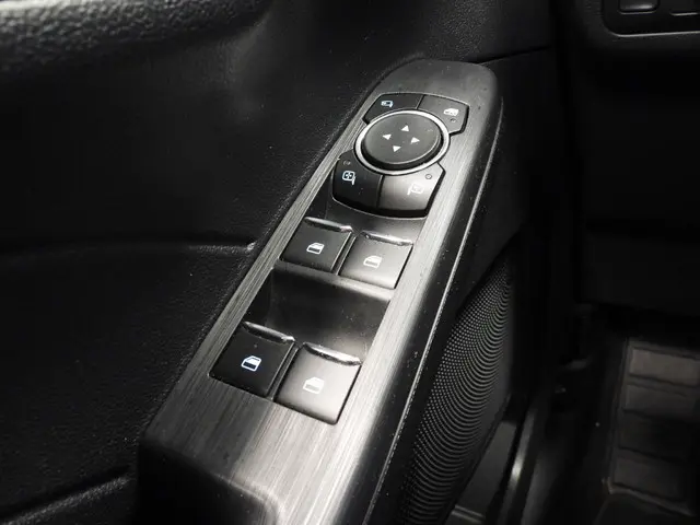 Ford Kuga 2.5 PHEV Plug-In Titanium 2021 Hybride Benzine 21
