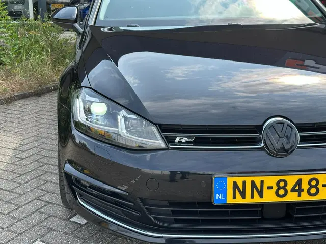 Volkswagen Golf 1.2 TSI Connected Series 2016 Benzine 23