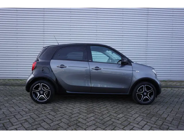 Smart Forfour 1.0 Passion 2016 Benzine 5