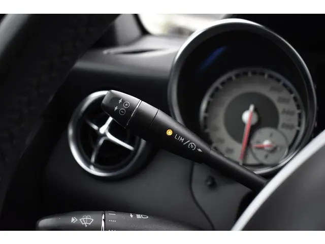 Mercedes-Benz SLK 200 2012 Benzine 17