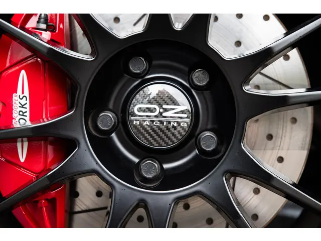 MINI Cooper S 2.0 Resolute Edition 2023 Benzine 54