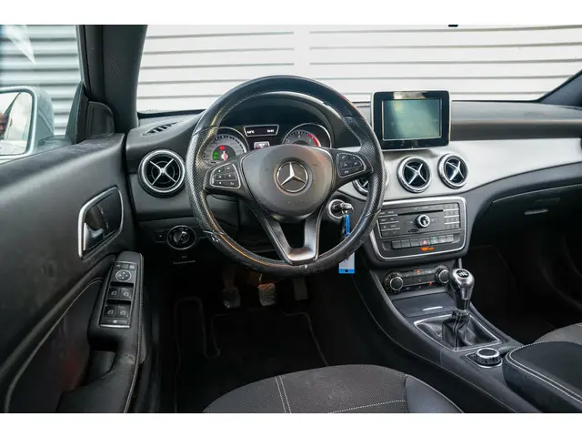 Mercedes-Benz CLA Shooting Brake 200 d 2016 Diesel 4