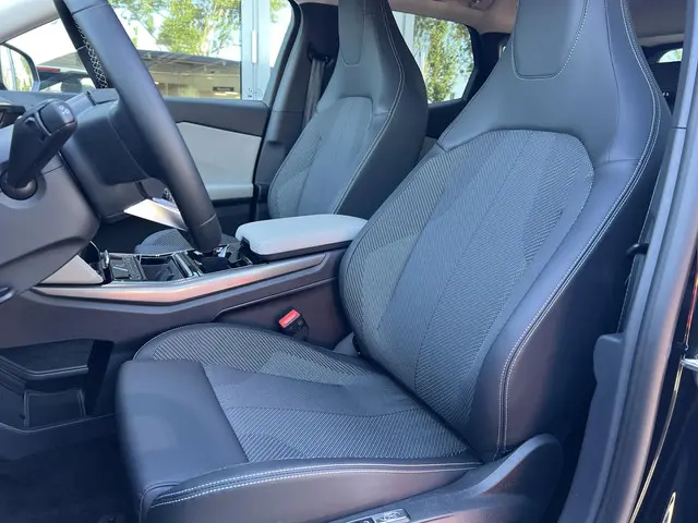Ford Explorer Extended Range RWD 77 kWh 2025 Elektrisch 17