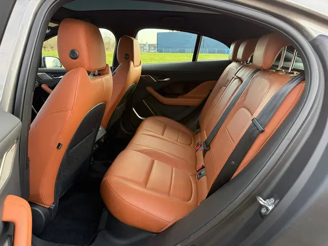 Jaguar I-PACE EV400 HSE 90 kWh 2018 Elektrisch 10