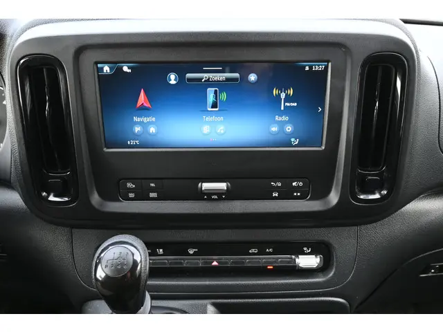 Mercedes-Benz Vito 116 CDI L2 Pro 2024 Diesel 5