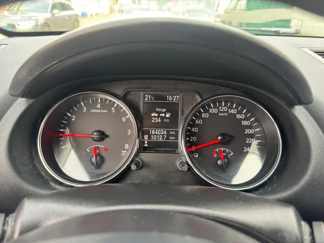 Nissan QASHQAI 1.6 Visia 2013 Benzine 7