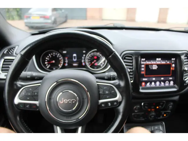 Jeep Compass 1.3T S 2021 Benzine 11