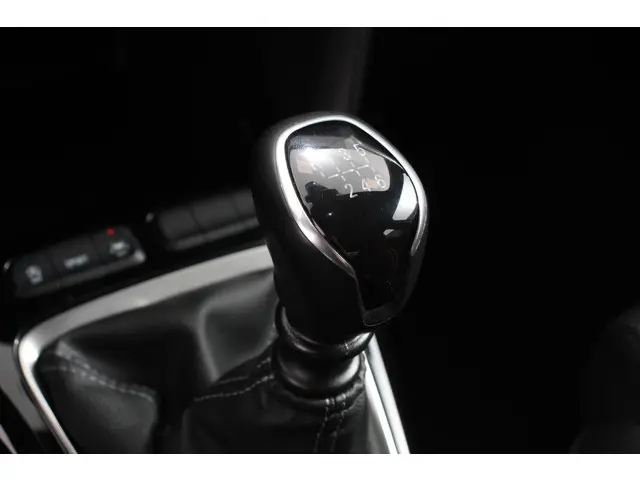 Opel Corsa 1.2 Turbo 102pk GS Line 2022 Benzine 17