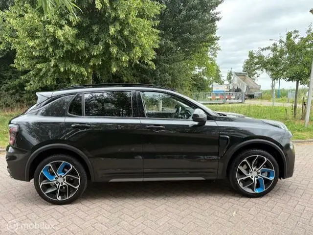 Lynk & Co 01 1.5 Black 2022 Hybride Benzine 4