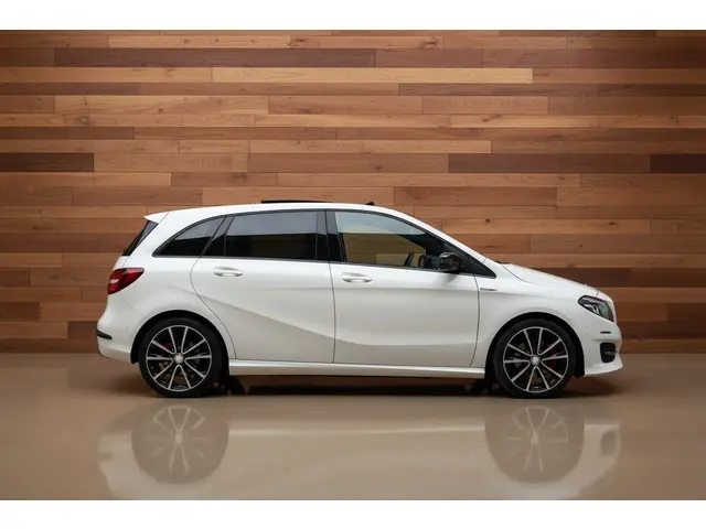 Mercedes-Benz B-Klasse 200 Prestige 2015 Benzine 6