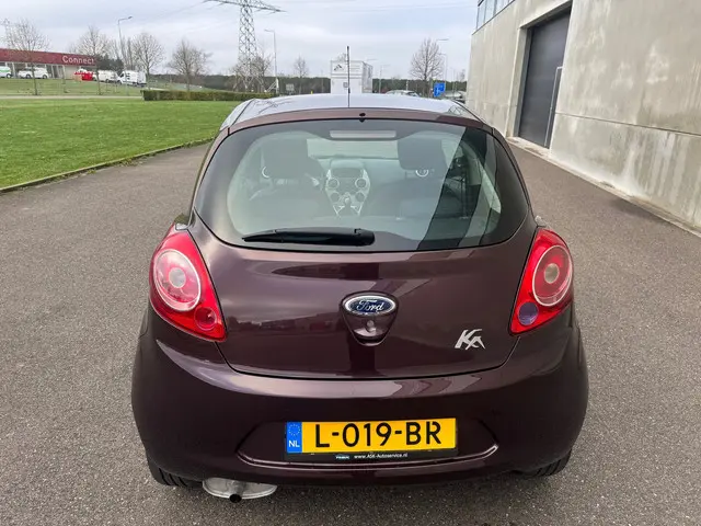 Ford Ka 1.2 Champions Edition Airco !! 2013 Benzine 7