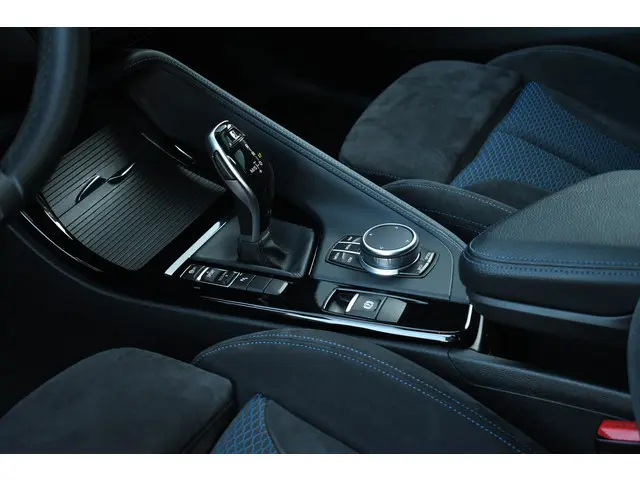 BMW X2 sDrive20i 192pk M-Sport X 2019 Benzine 45