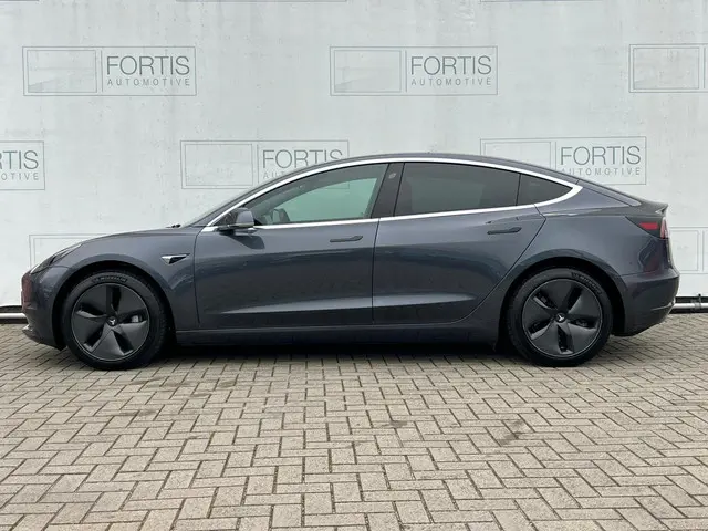 Tesla Model 3 Long Range AWD 75 kWh 2019 Elektrisch 10