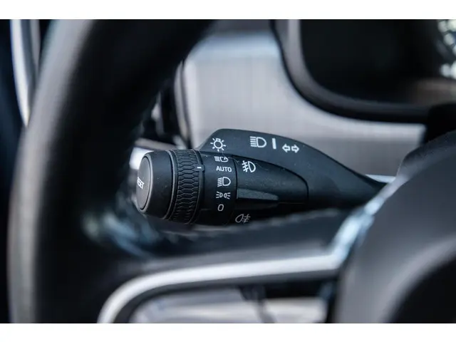 Volvo V90 2.0 T5 Momentum 2017 Benzine 27