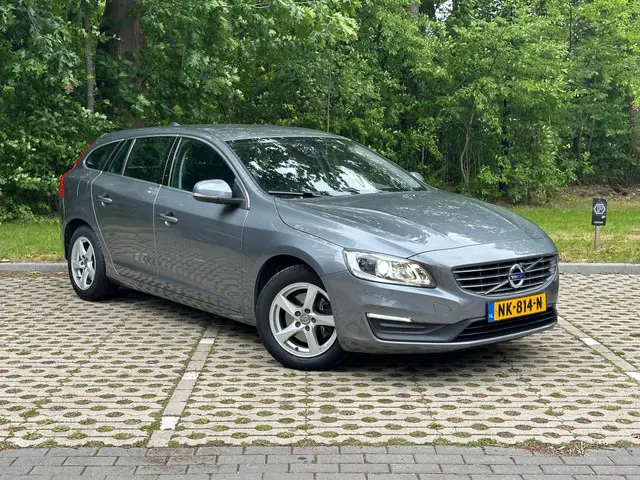 Volvo V60 2.0 D2 Nordic+ 1e Eigenaar Dealer 2017 Diesel