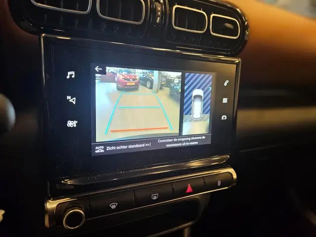 Citroën C3 Aircross 1.2 PureTech S&S Shine 2019 Benzine 14