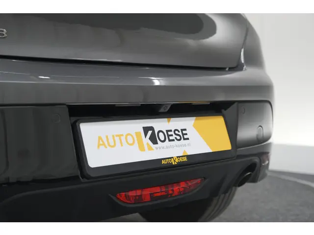 Peugeot 208 PureTech 100 Allure Pack 2023 Benzine 20