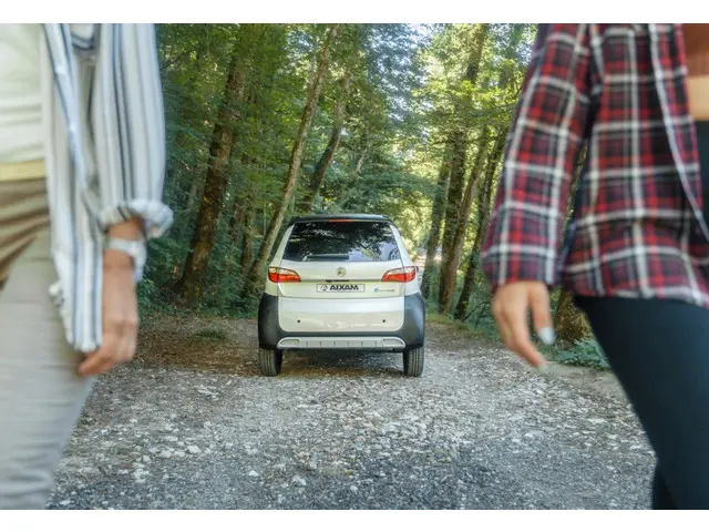 Aixam eCrossover Premium 2023 Elektrisch 8