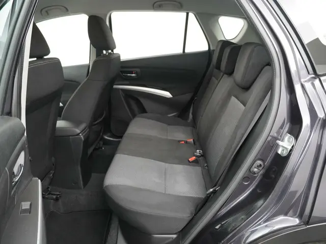 Suzuki S-Cross 1.6 Urban 2014 Benzine 10
