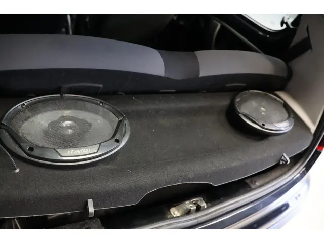 Peugeot 107 1.0 Access Accent| 5drs | Airco | 2012 Benzine 8